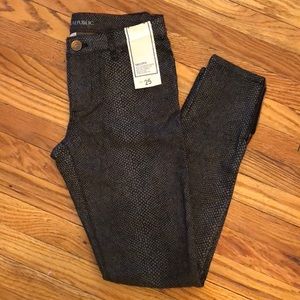 Banana Republic skinny snake print jeans, size 25
